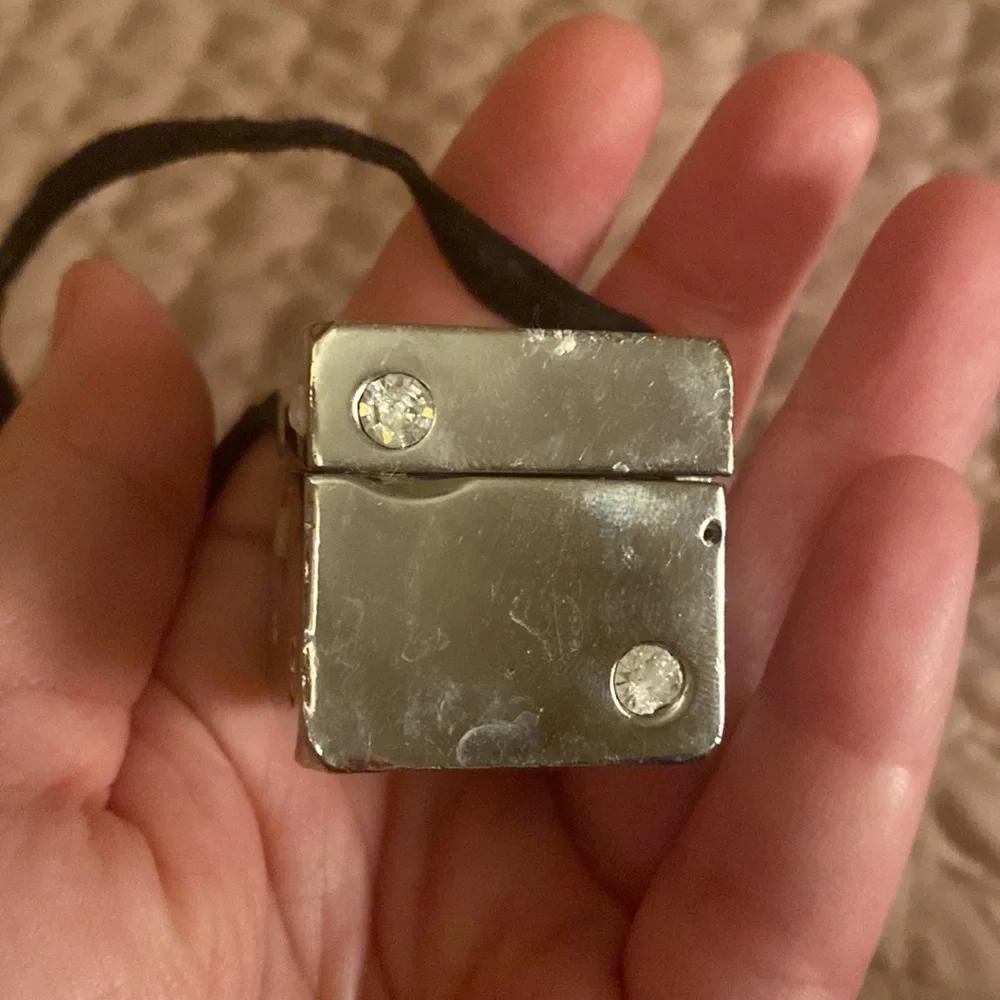 Dior Silver bag charm with Black Ribbon - Picture 4 of 10